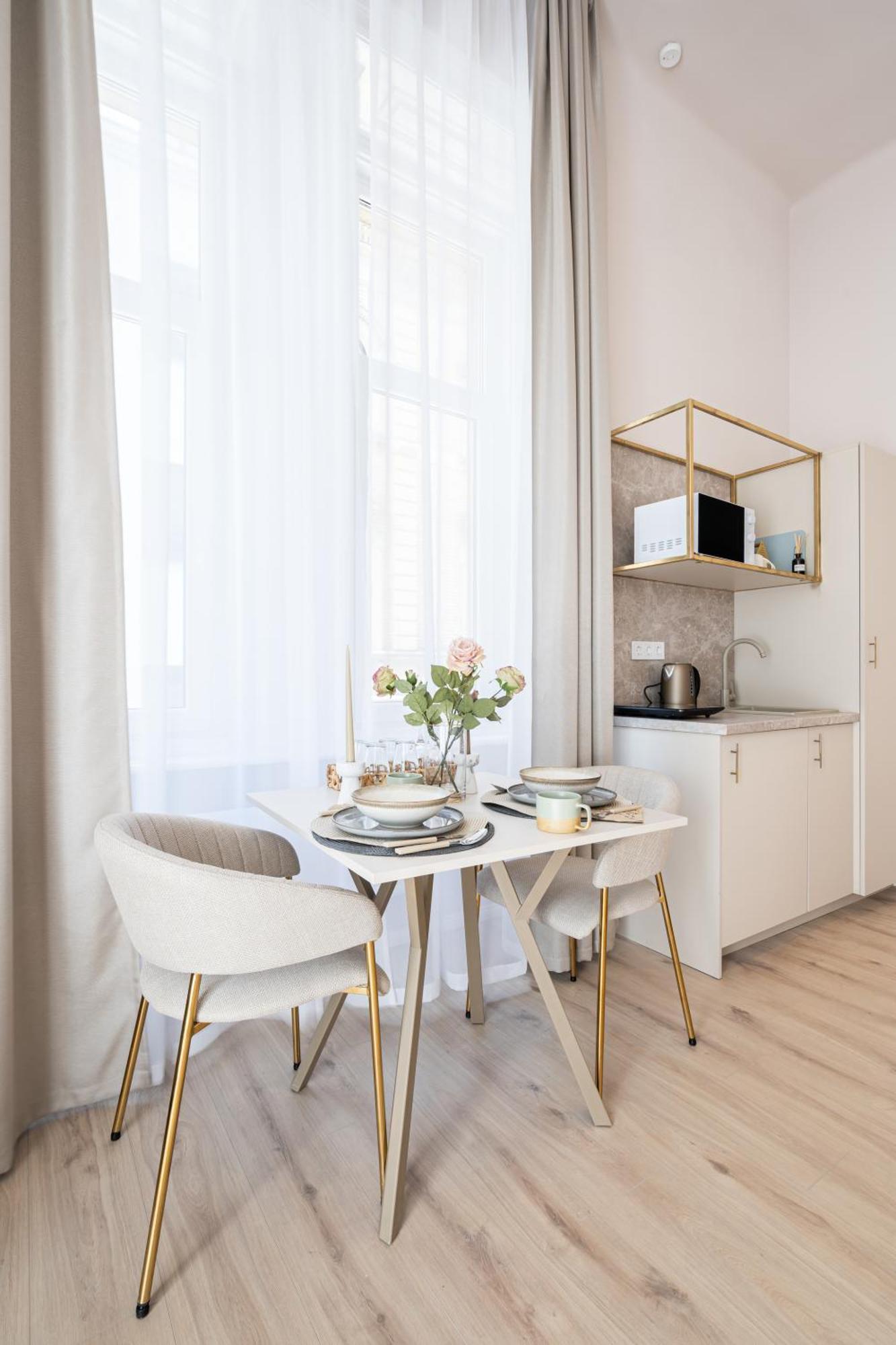 W30 - Wesselenyi Charming Apartment - Best Location By Bqa Budapest Exterior photo